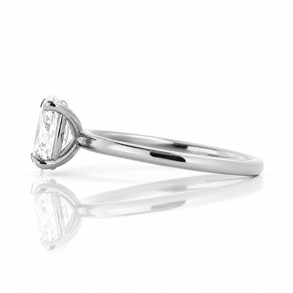 Zoey, Oval cut Lab Diamond Solitaire Ring - 1ct - Victoria's Jewellery