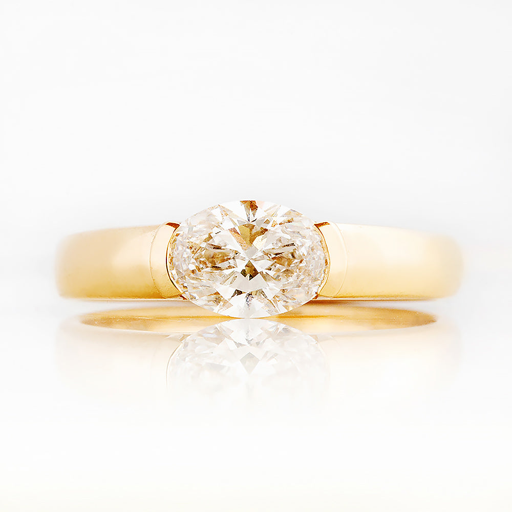 Akari, an oval cut Lab Diamond Ring