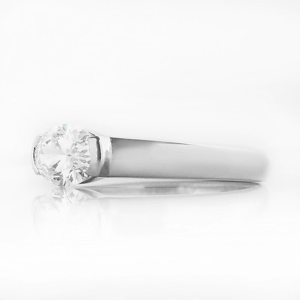 Akari, an oval cut Lab Diamond Ring