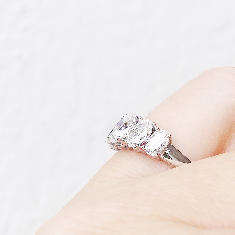The Lab Diamond Queen Ring