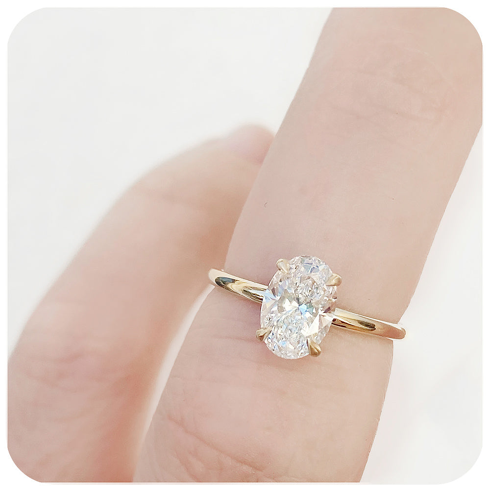Zoey, Oval cut Diamond Solitaire Engagement Ring