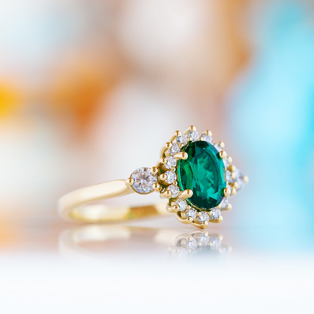 Devlyn, an Emerald and Diamond Ring - Victoria's Jewellery