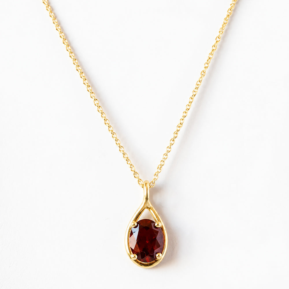 The Infinity Pendant with Garnet - 9x7mm