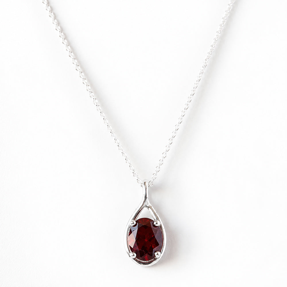 The Infinity Pendant with Garnet - 9x7mm