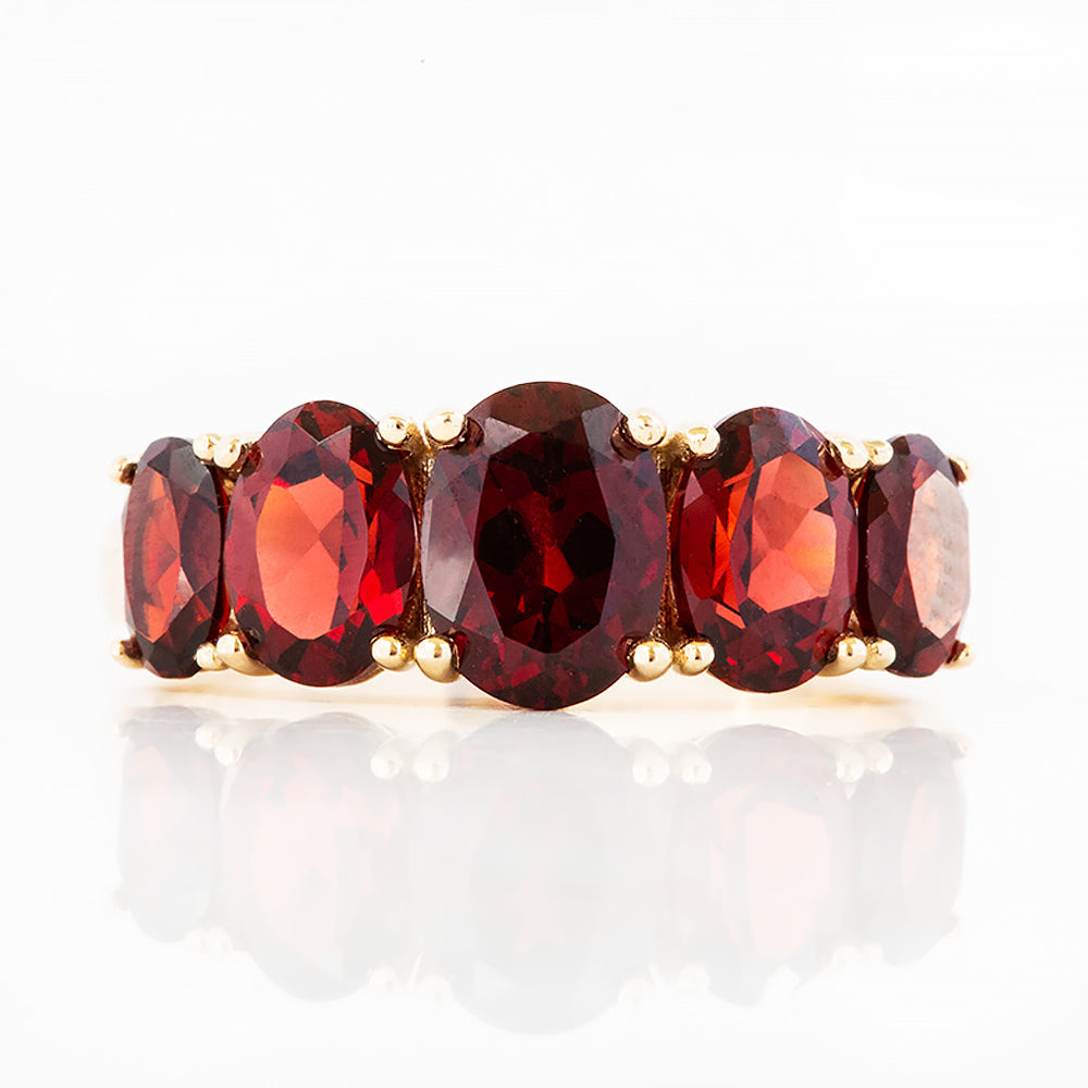 The Garnet Queen Ring