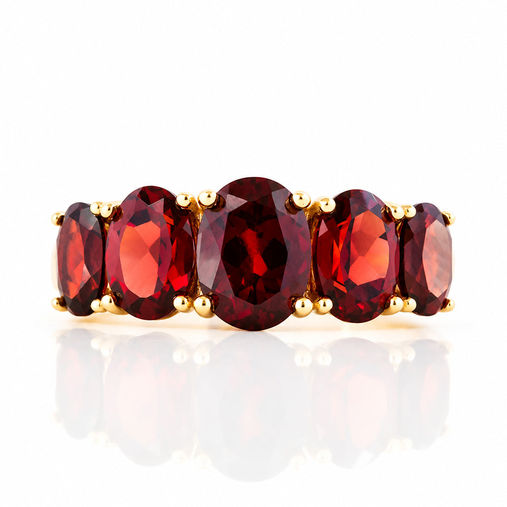 The Garnet Queen Ring - Victoria's Jewellery