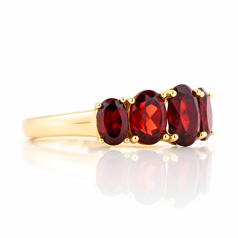 The Garnet Queen Ring - Victoria's Jewellery