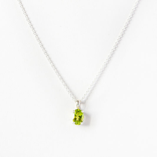 Oval cut Peridot Solitaire Necklace - Victoria's Jewellery