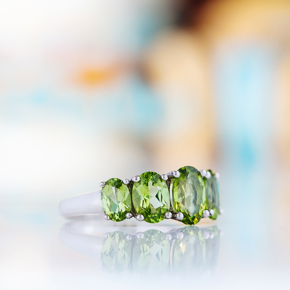 The Peridot Queen Ring