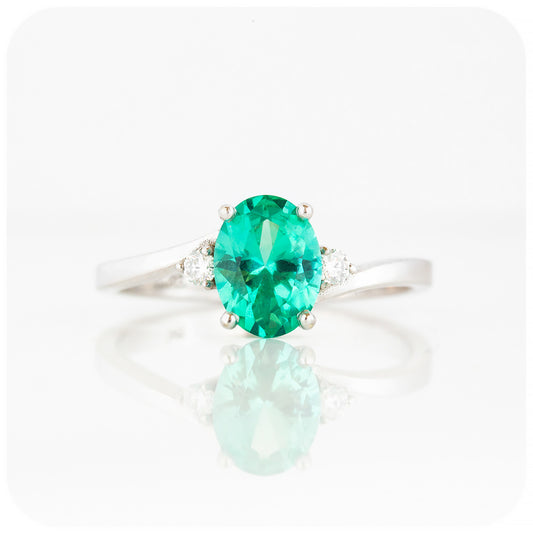 Oval cut Blue-Green Teal Lab Grown Sapphire and Moissanite Engagement Ring - Victoria's Jewellery
