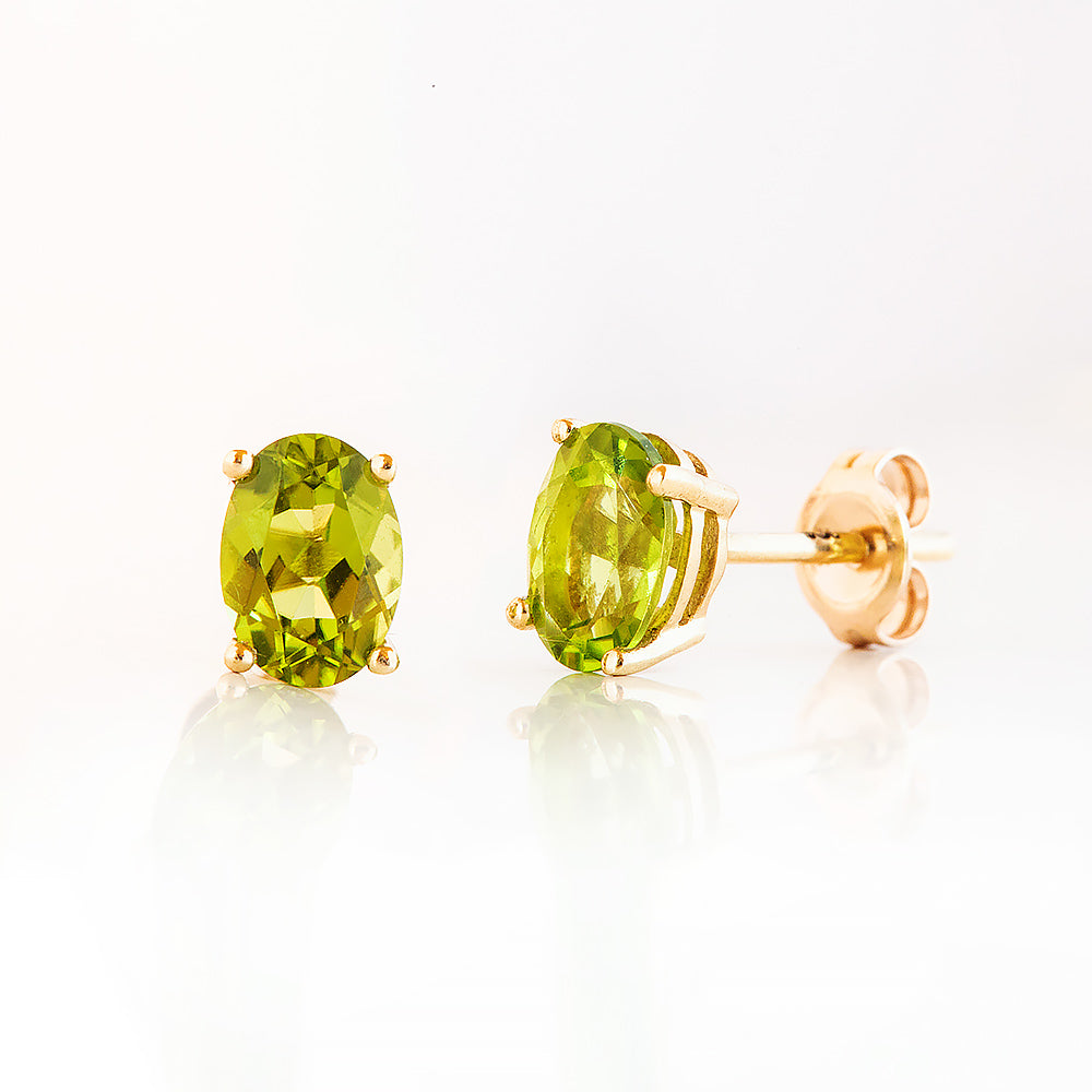 Luna, Oval cut Peridot Stud Earring - 7x5mm - Victoria's Jewellery