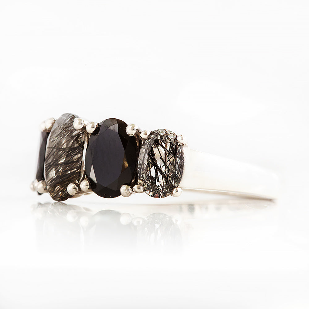 Queen, a Black Rutile and Spinel Ring