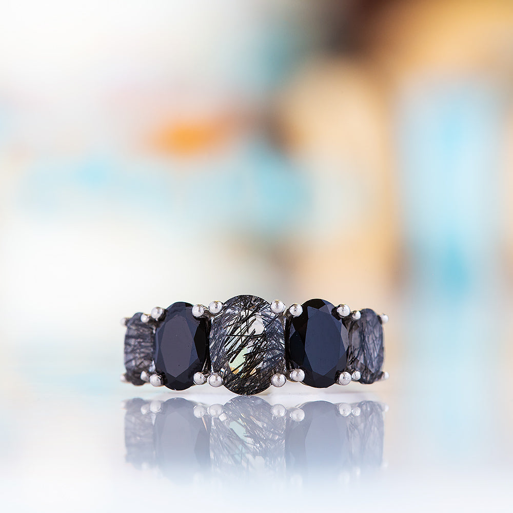 Queen, a Black Rutile and Spinel Ring