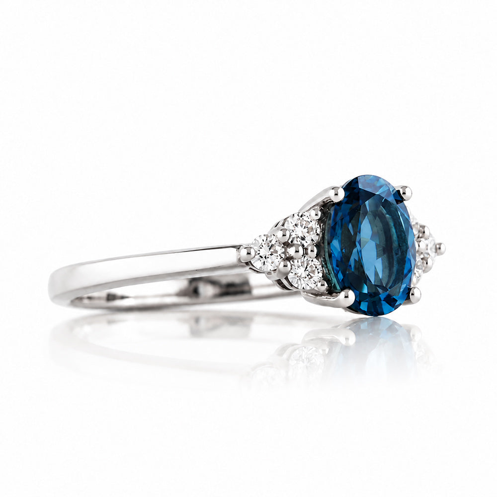 Este, Oval cut Lab Sapphire and Diamond Ring