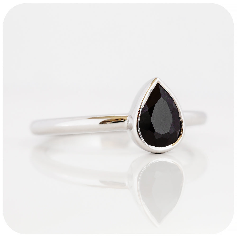 Pear cut Black Moissanite Solitaire Engagement Wedding Ring - Victoria's Jewellery
