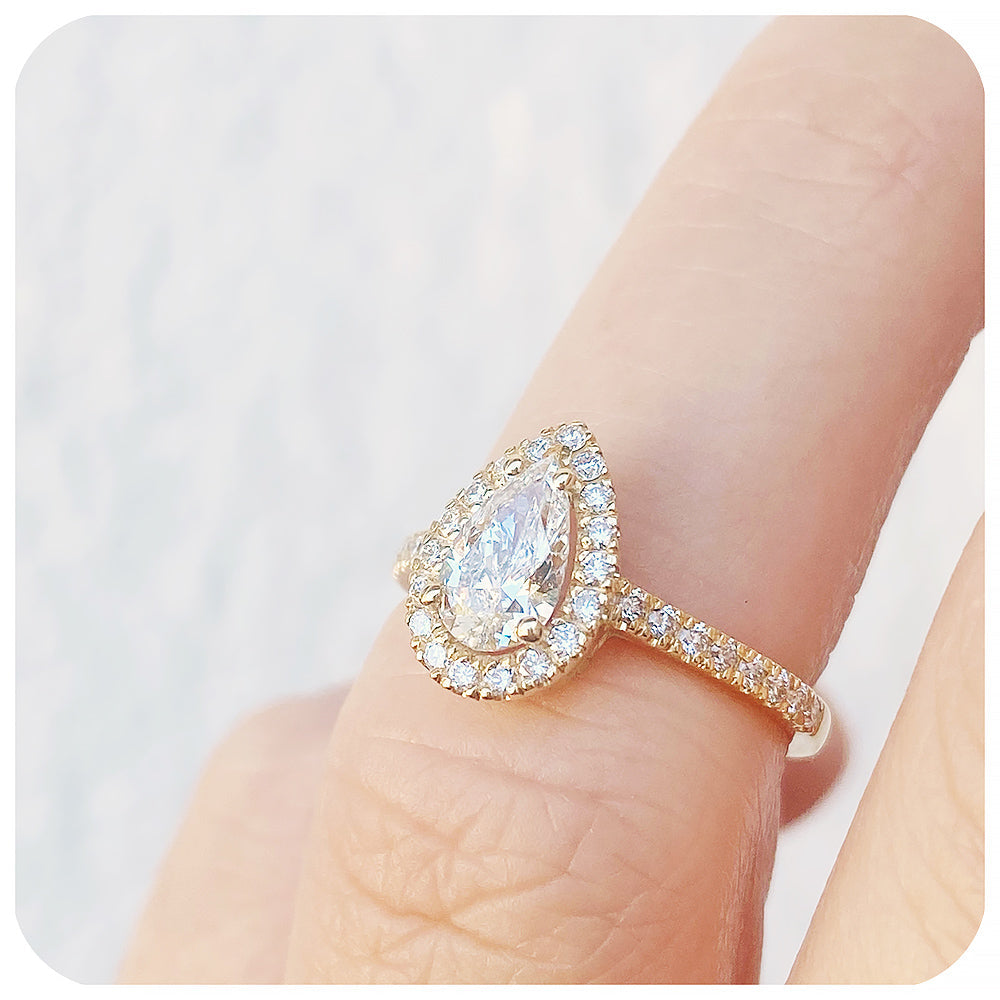 Pear cut Moissanite Halo Engagement Wedding Ring - Victoria's Jewellery