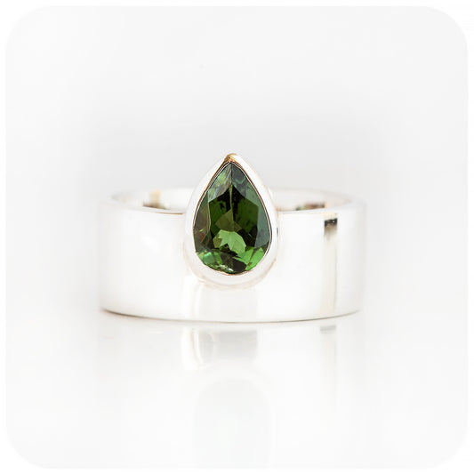 Pear cut Green Tourmaline Ring