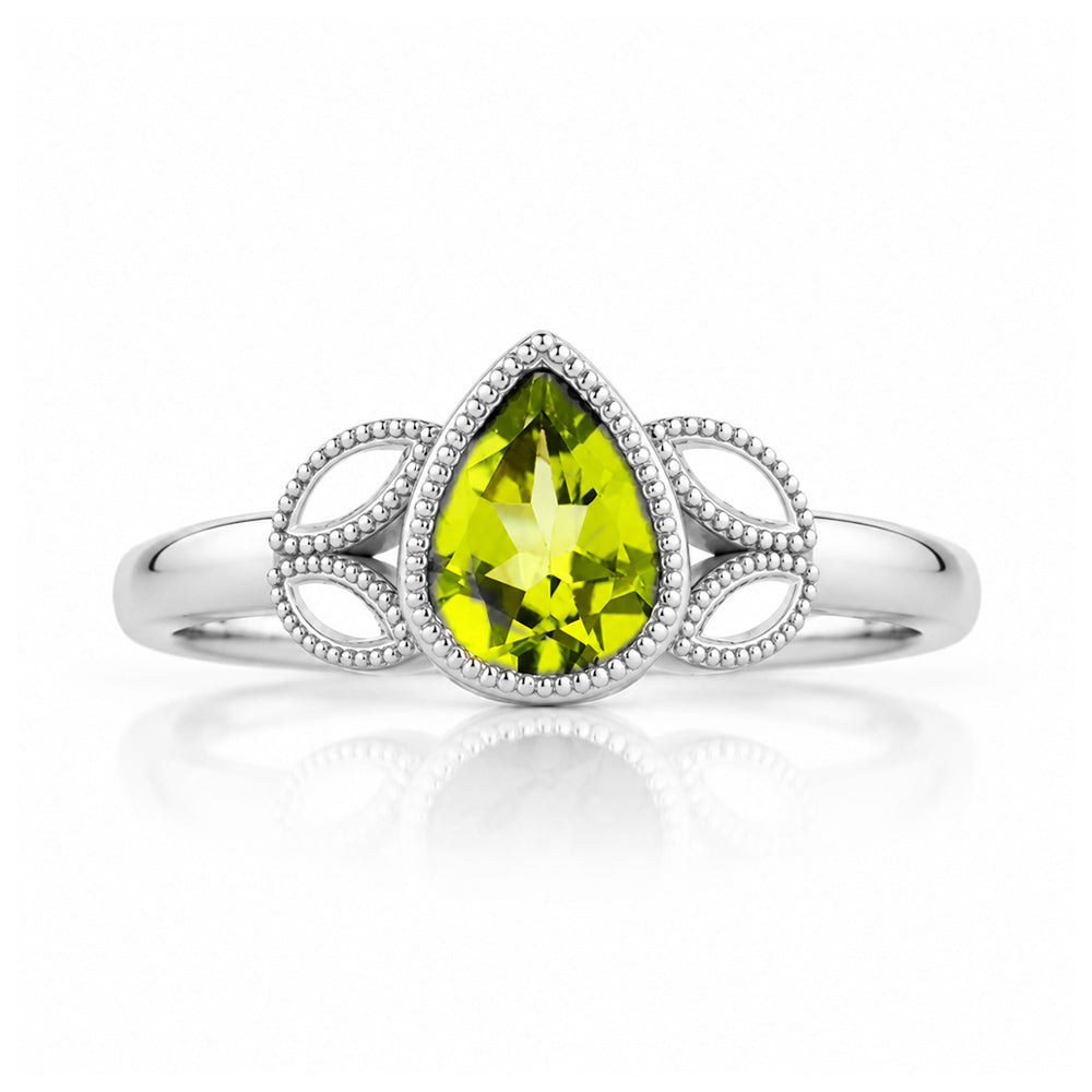 Mariana, a Peridot Ring - Victoria's Jewellery