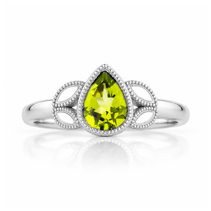 Mariana, a Peridot Ring - Victoria's Jewellery