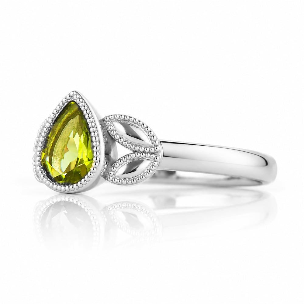 Mariana, a Peridot Ring - Victoria's Jewellery