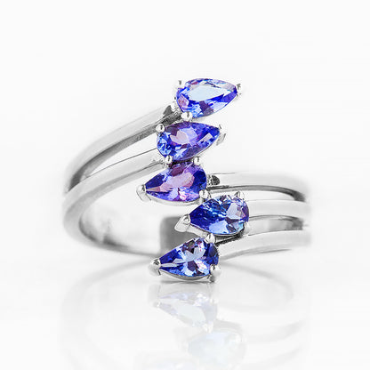 Ciela, a Tanzanite Shooting Star Ring - Victoria's Jewellery