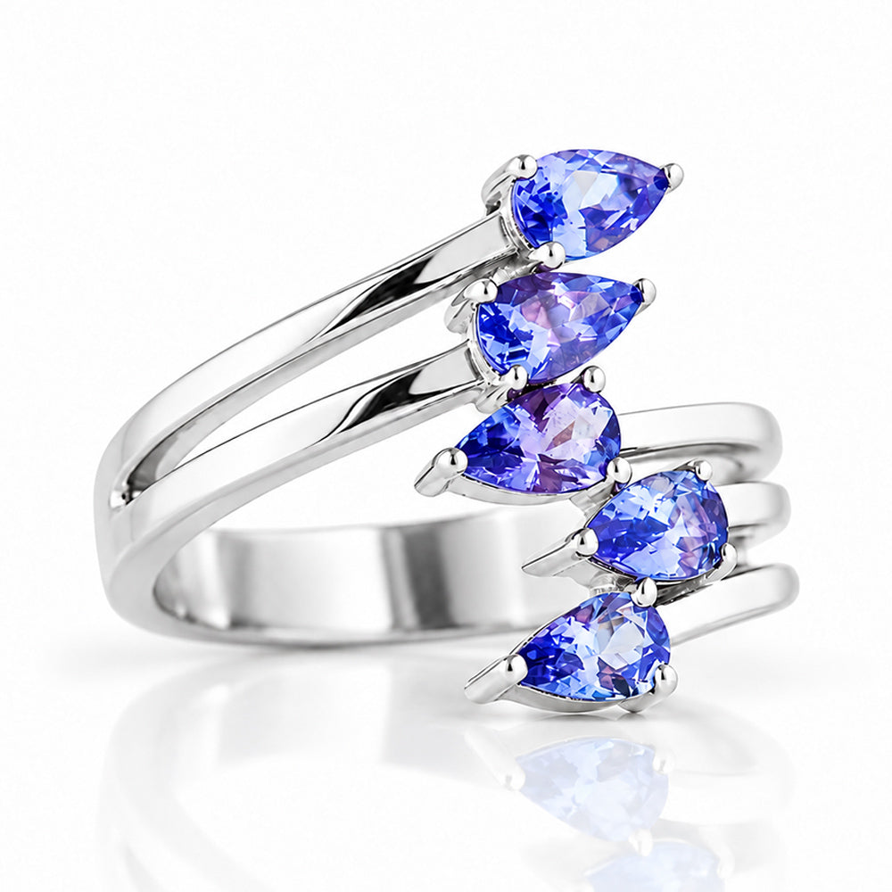 Ciela, a Tanzanite Shooting Star Ring - Victoria's Jewellery