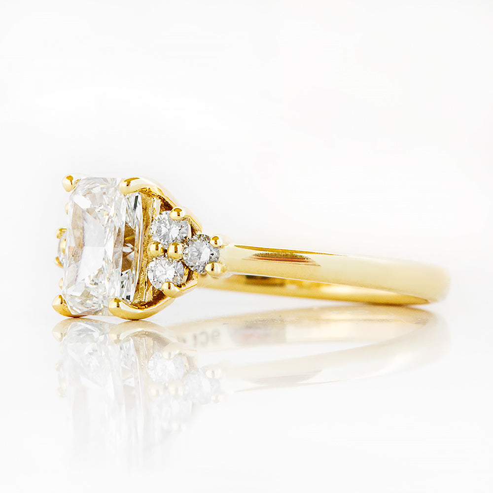 Este, a Radiant cut Lab Diamond Ring - Victoria's Jewellery