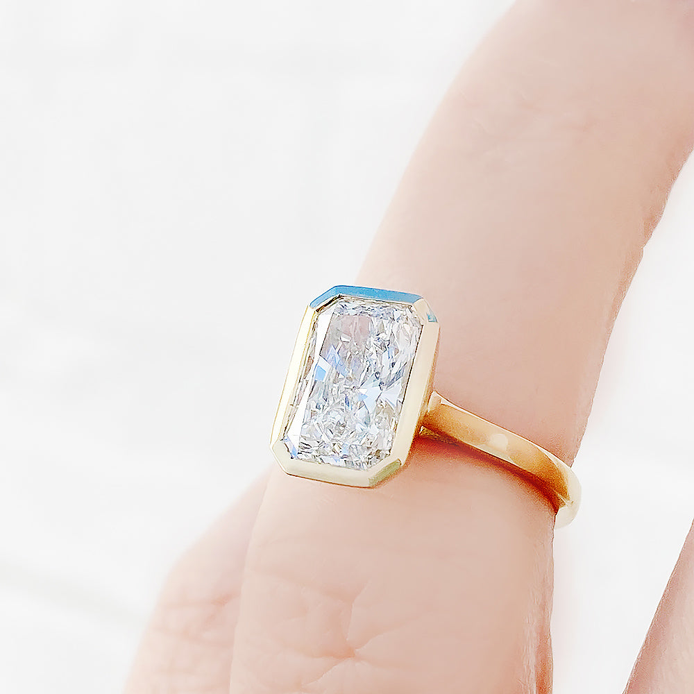 Sloane, 3ct Radiant cut Lab Diamond Ring