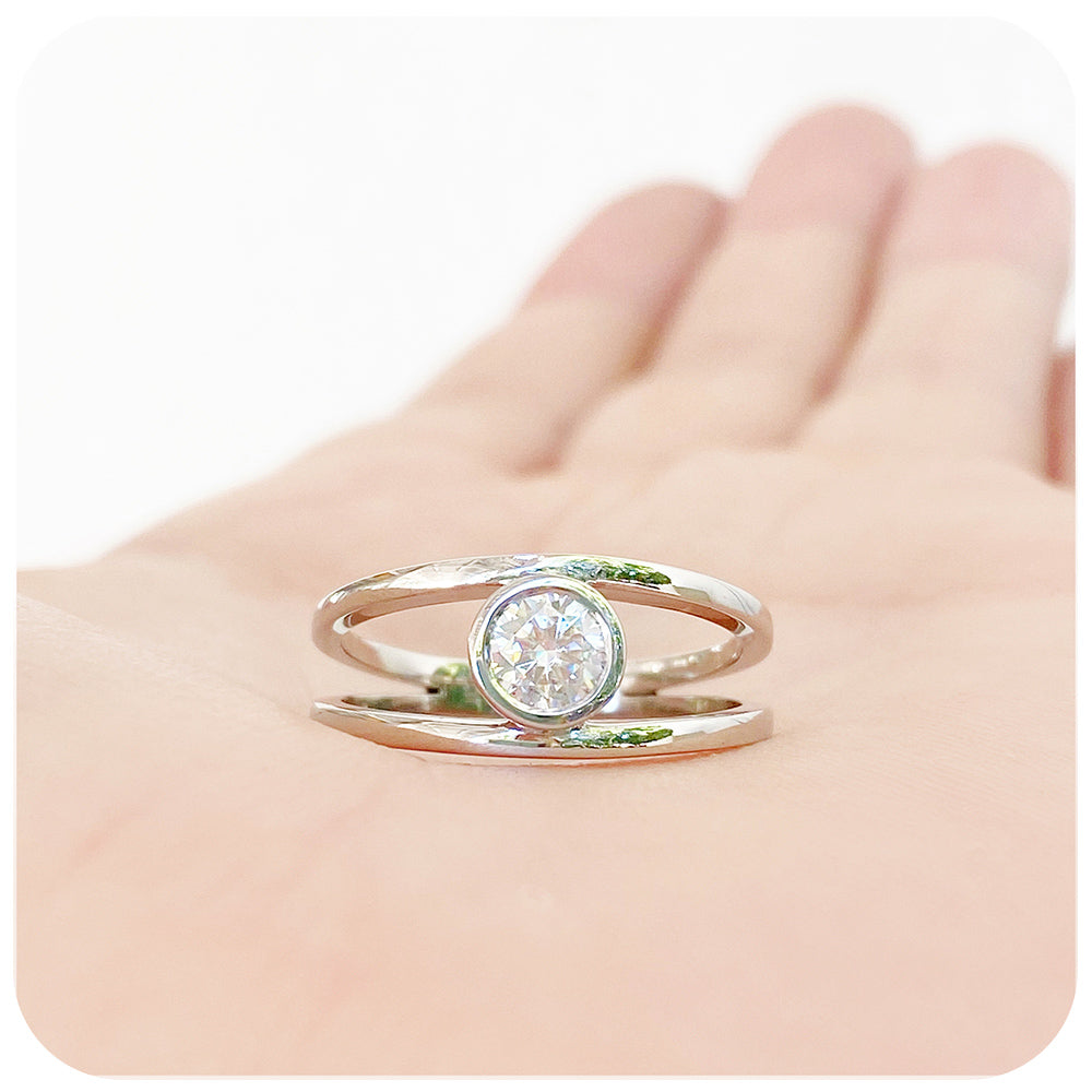 Brilliant cut Lab Grown Diamond Split Band Engagement Ring - Victoria's Jewellery