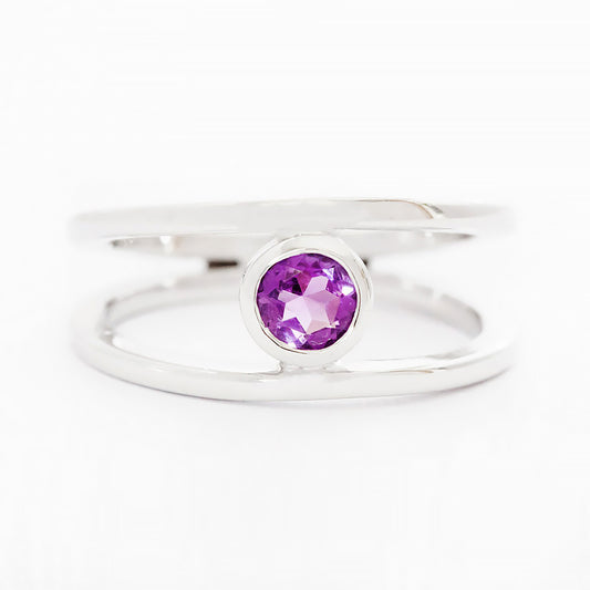 Harper, Round cut Amethyst Split Band Ring