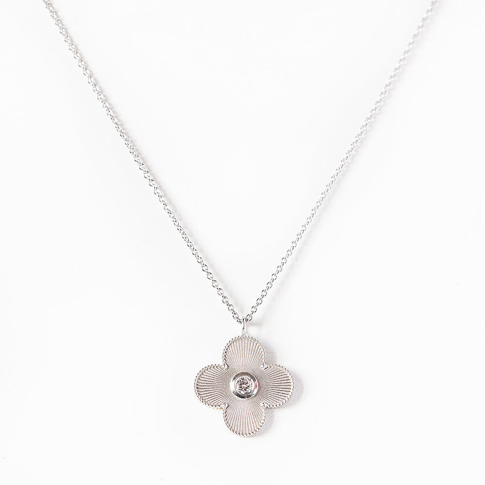 Clover Necklace - Lab Grown Diamond