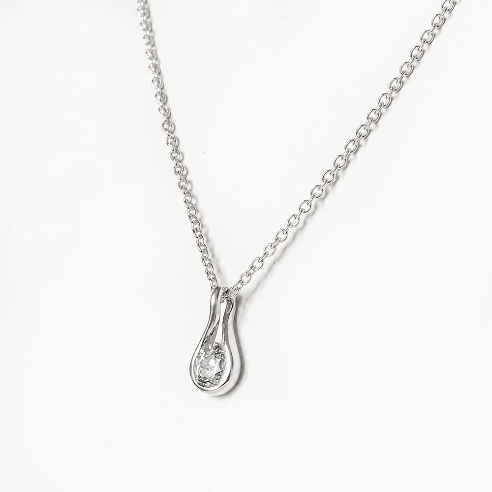 Savannah, a Round cut Lab Diamond Pendant