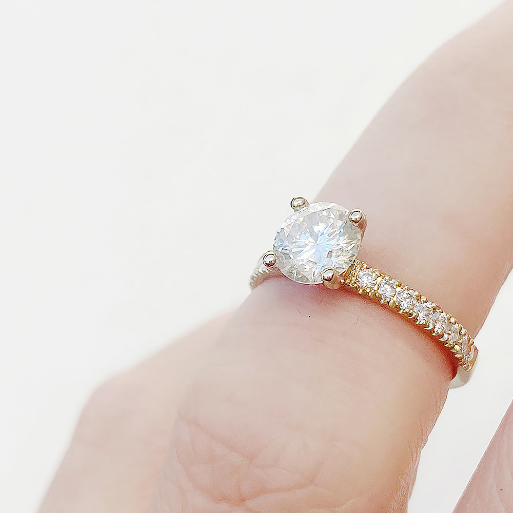 Emma, a Brilliant cut Lab Diamond Engagement Ring - 1ct