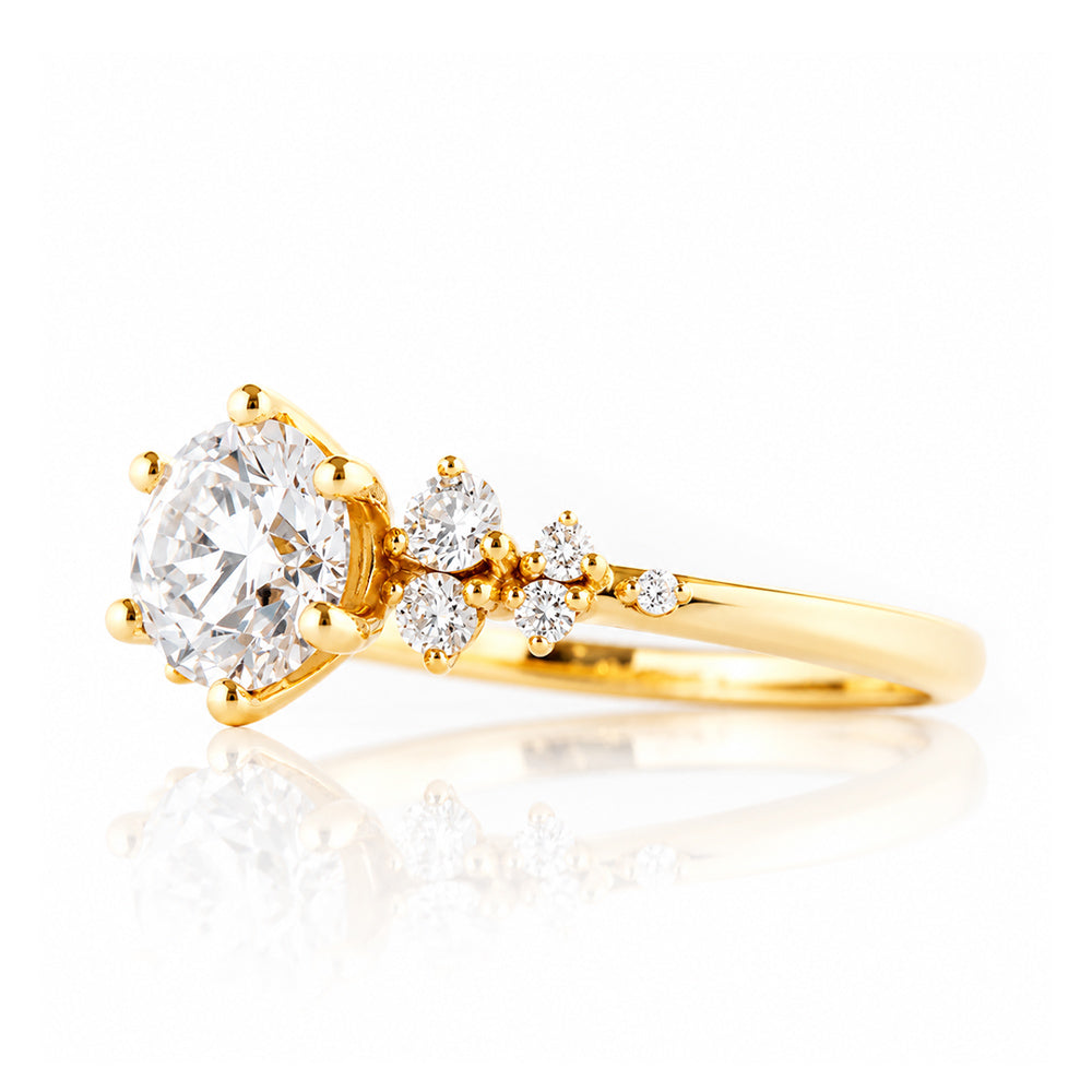 Lucia, a Round cut Lab Diamond Ring - Victoria's Jewellery