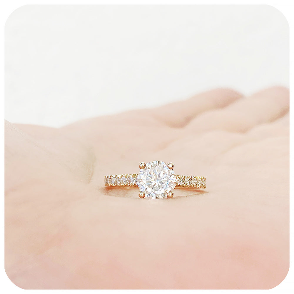 Emma, a Brilliant cut Lab Diamond Engagement Ring - 1ct