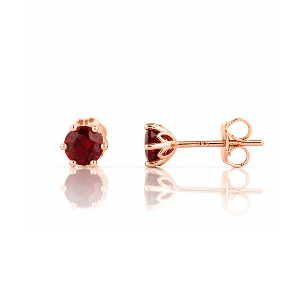 Tulip, Garnet Stud Earrings - 5mm