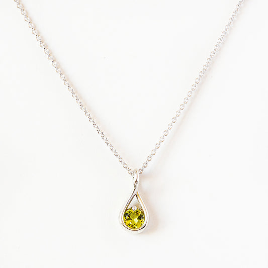 Savannah, Peridot Necklace