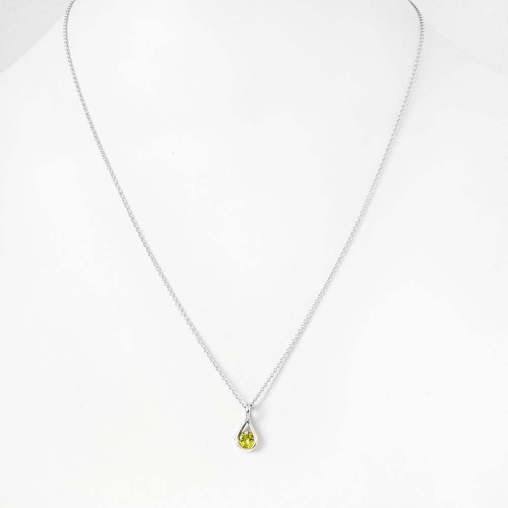 Savannah, Peridot Necklace