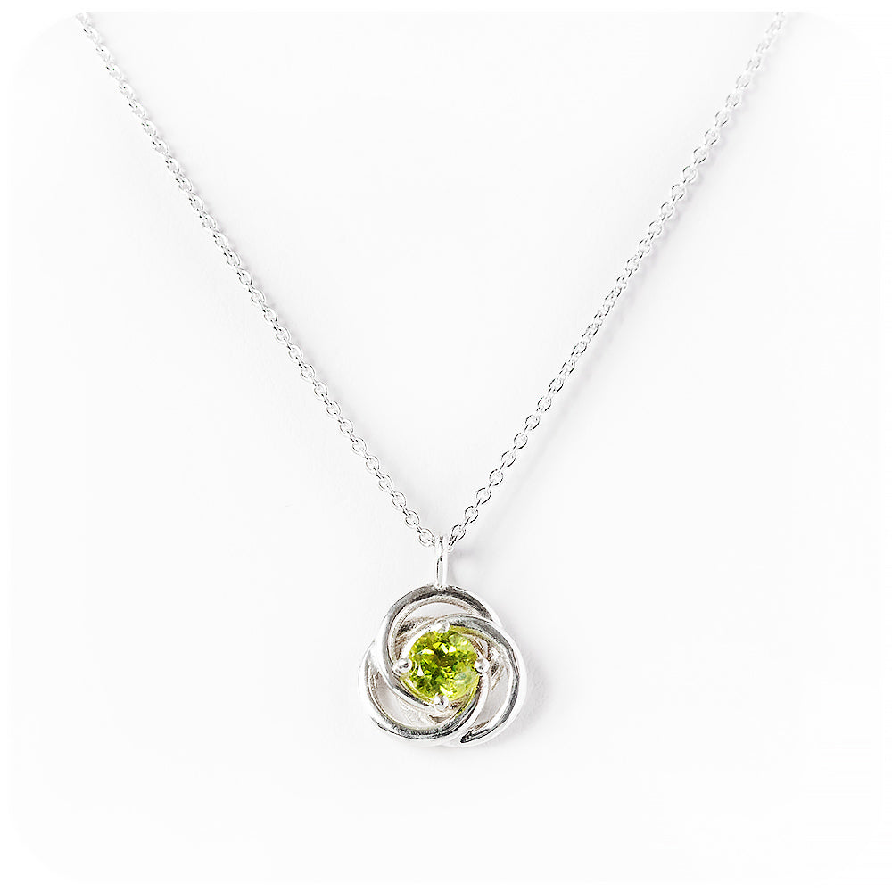 Freyja, a round cut Peridot Pendant