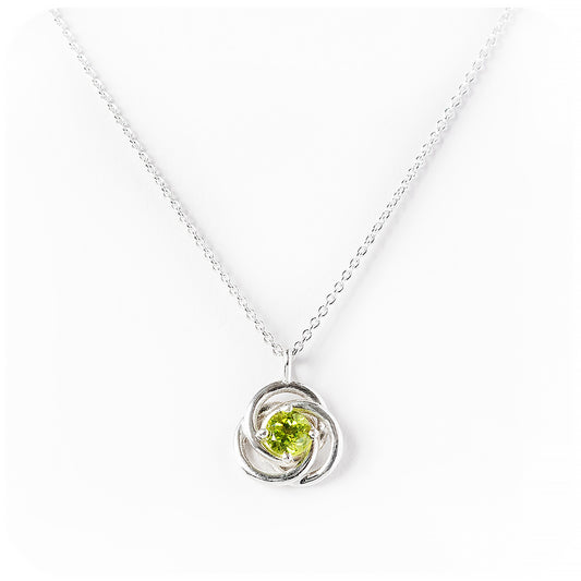 Freyja, a round cut Peridot Pendant