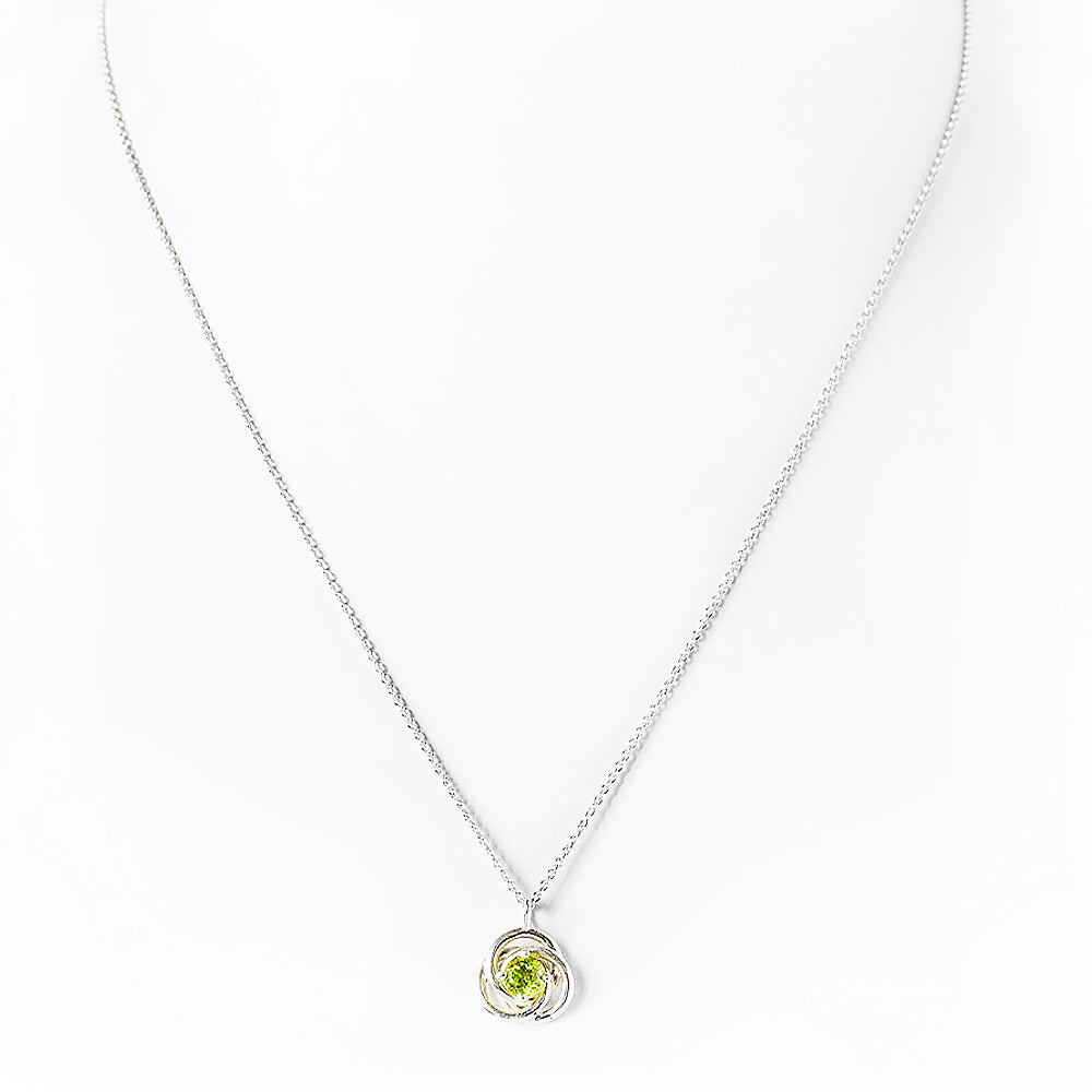 Freyja, a round cut Peridot Pendant