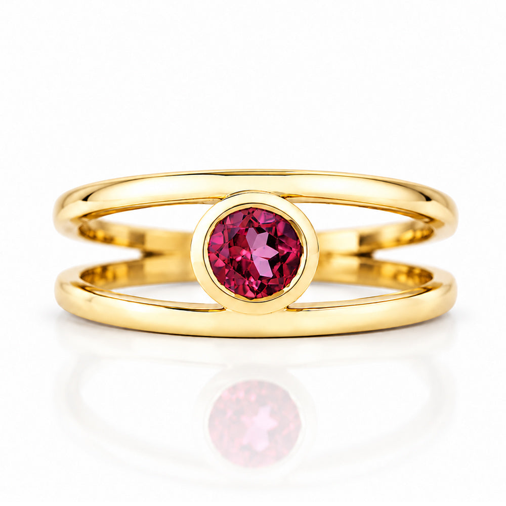 Harper, Round cut Rhodolite Garnet Split Band Ring - Victoria's Jewellery
