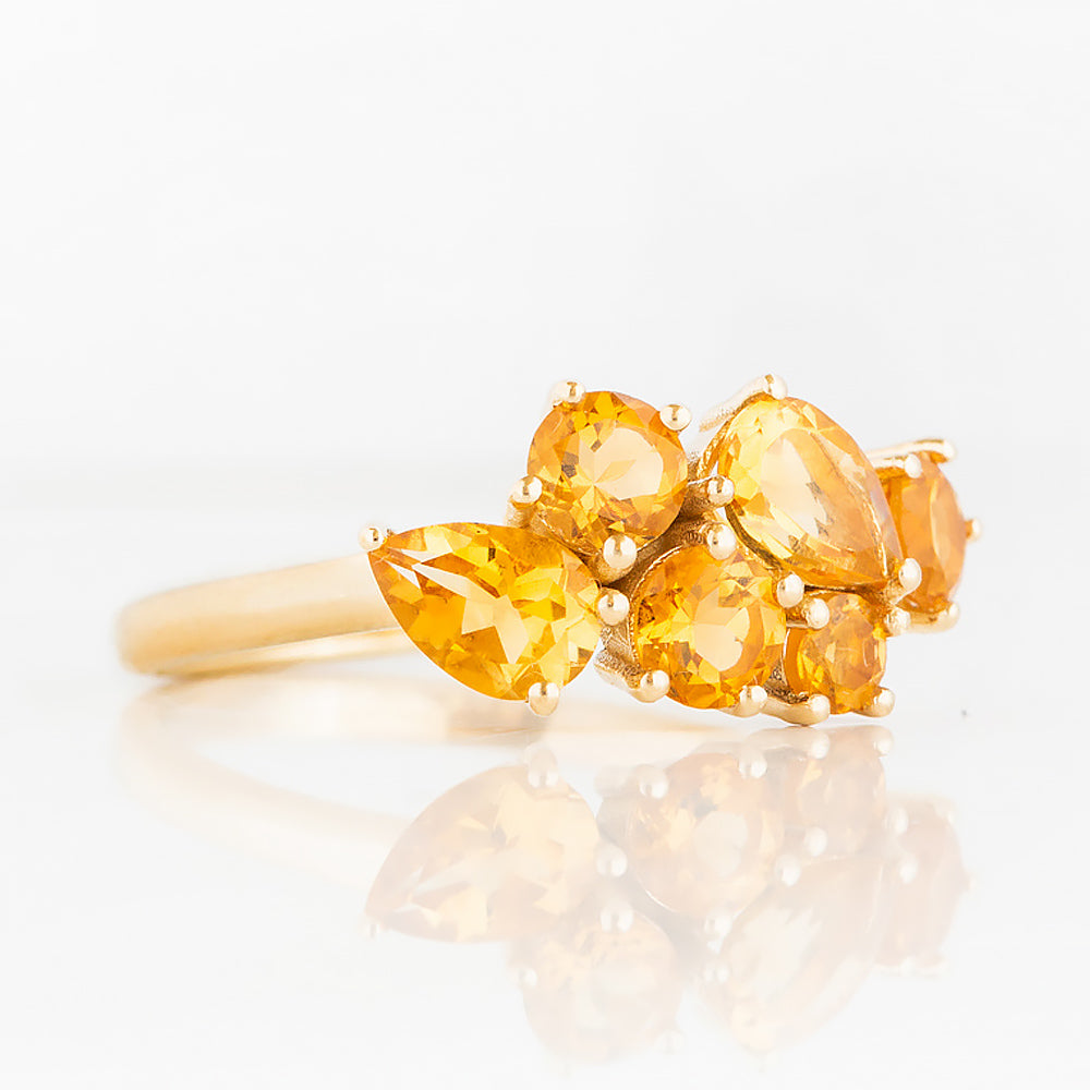The Ena, a Cluster Ring with Citrine
