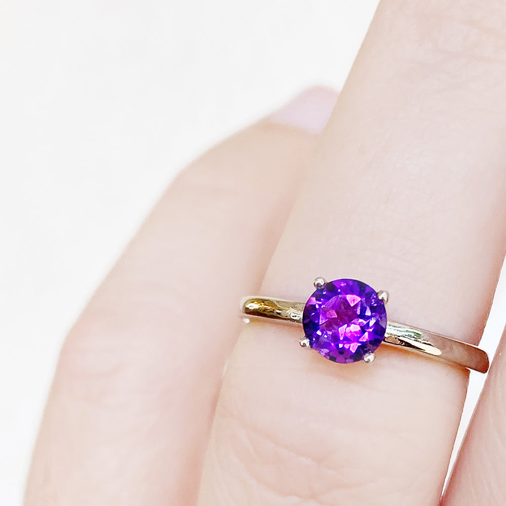 Lina, a Round cut Amethyst Solitaire Ring - Victoria's Jewellery