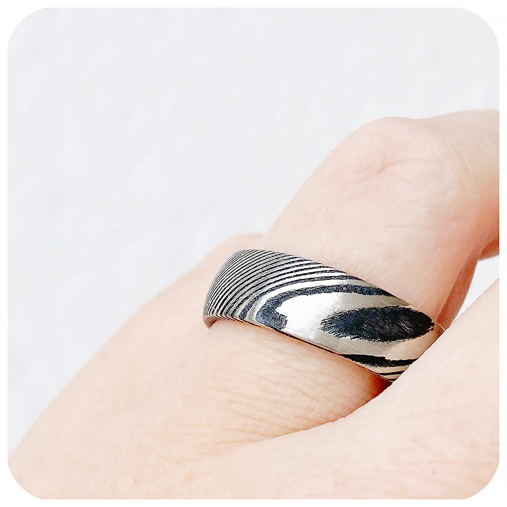 Silver and Black Damascus Mens Wedding Ring - 8mm