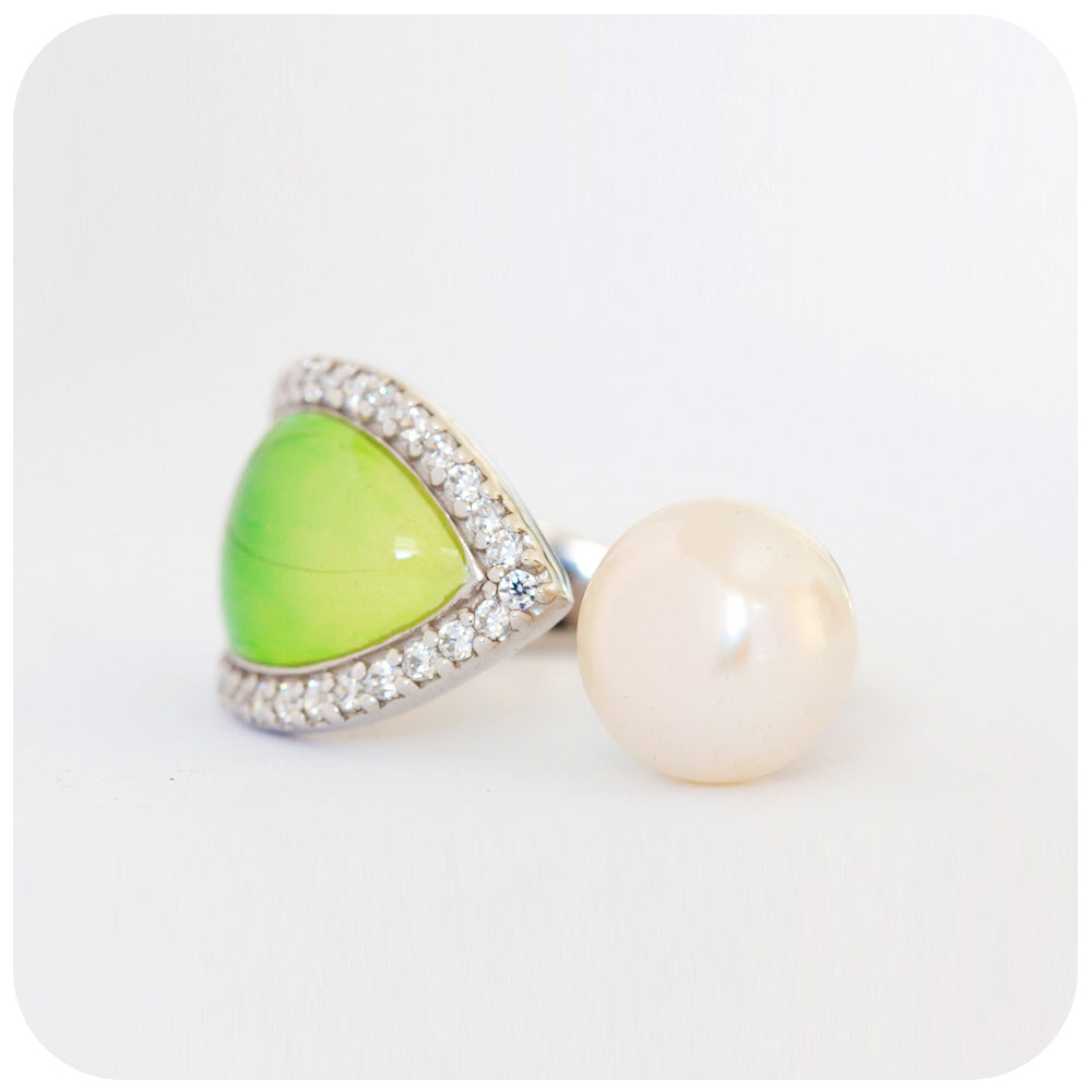 Fresh Water Pearl and Green Enamel Leaf Ring in Sterling Silver