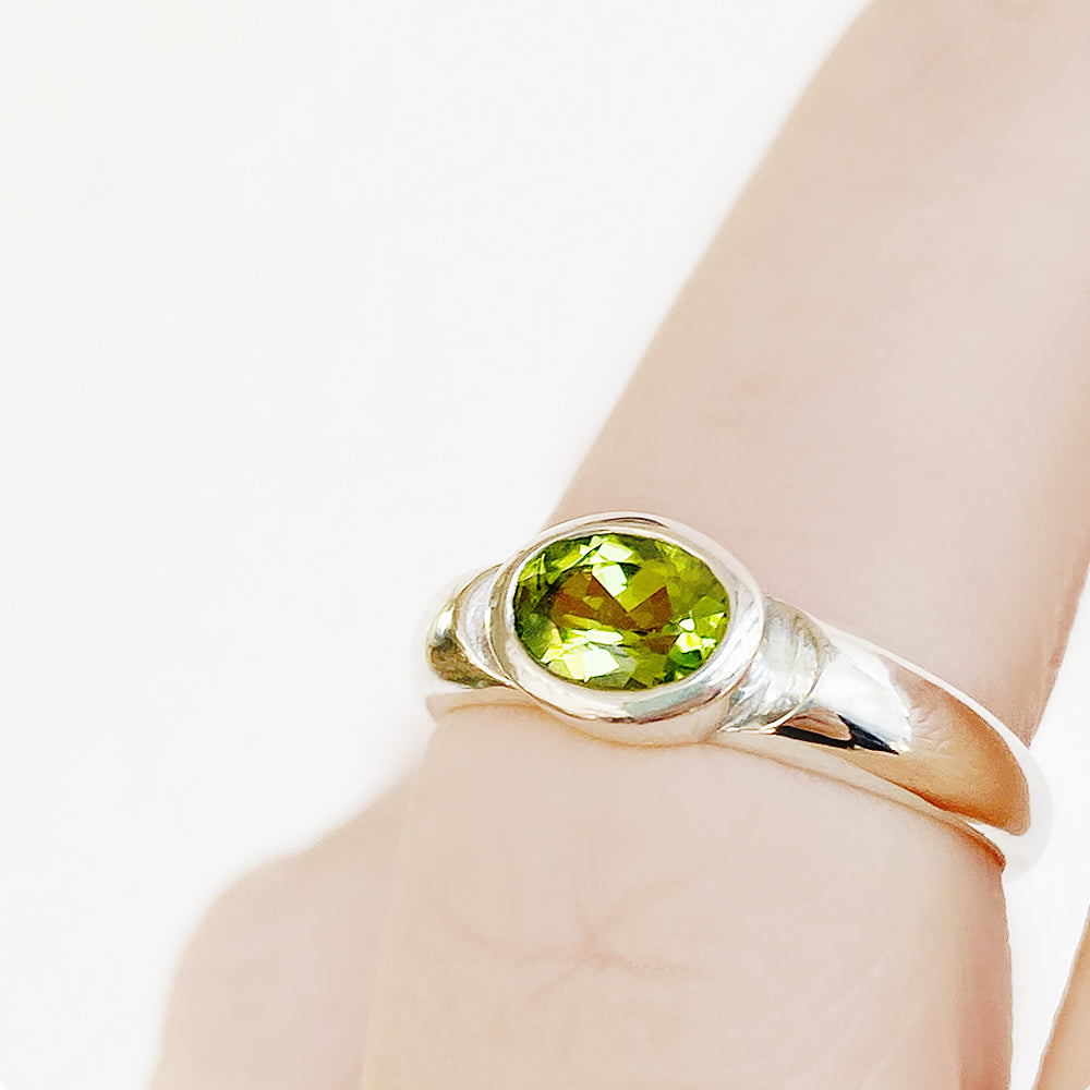 Oval cut Peridot signet style ring in silver - Victoria's Jewellery
