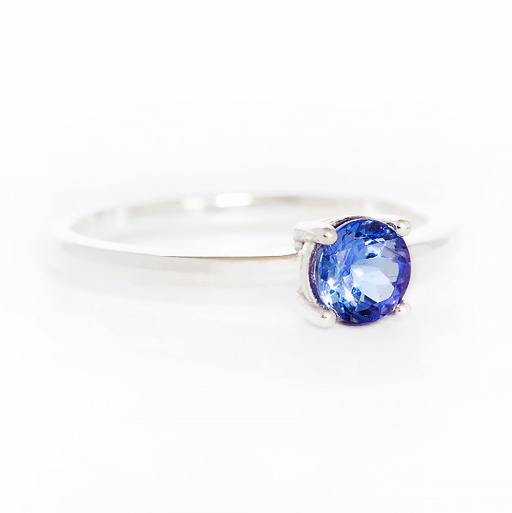 Lina, a Round cut Tanzanite Ring - Victoria's Jewellery