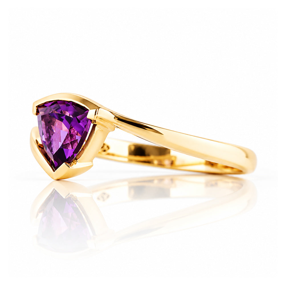 Cali, a Trillion cut Amethyst Ring - Victoria's Jewellery