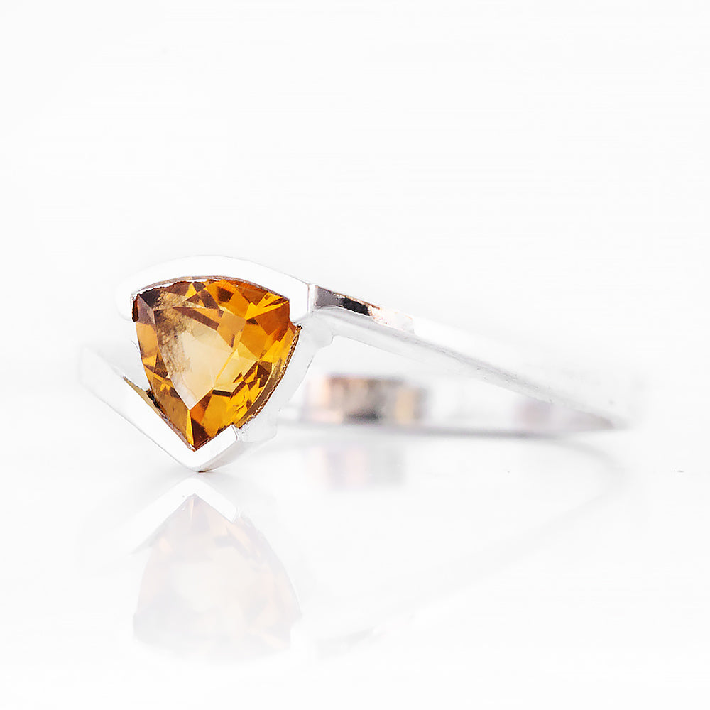 Trillion cut Citrine Solitaire Ring in White Gold - Victoria's Jewellery